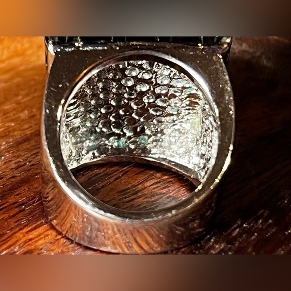 Lia Sophia "Midnight" ring Black Stone with Silver Tone Size 7 - Picture 5 of 9